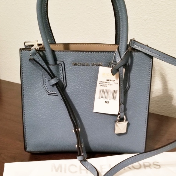 Michael Kors Handbags - Michael Kors Purse